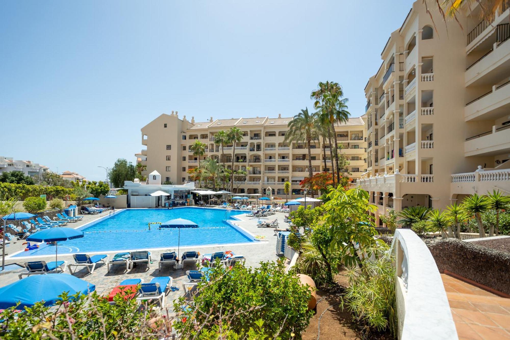 Castle Harbour Holiday Home Heated Pool Views By Lovetenerife Los Cristianos  Exterior photo