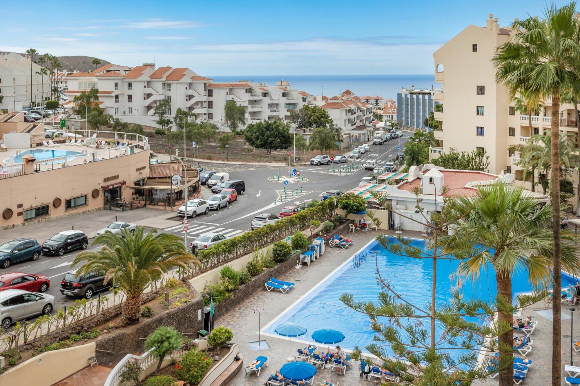 Castle Harbour Holiday Home Heated Pool Views By Lovetenerife Los Cristianos  Exterior photo